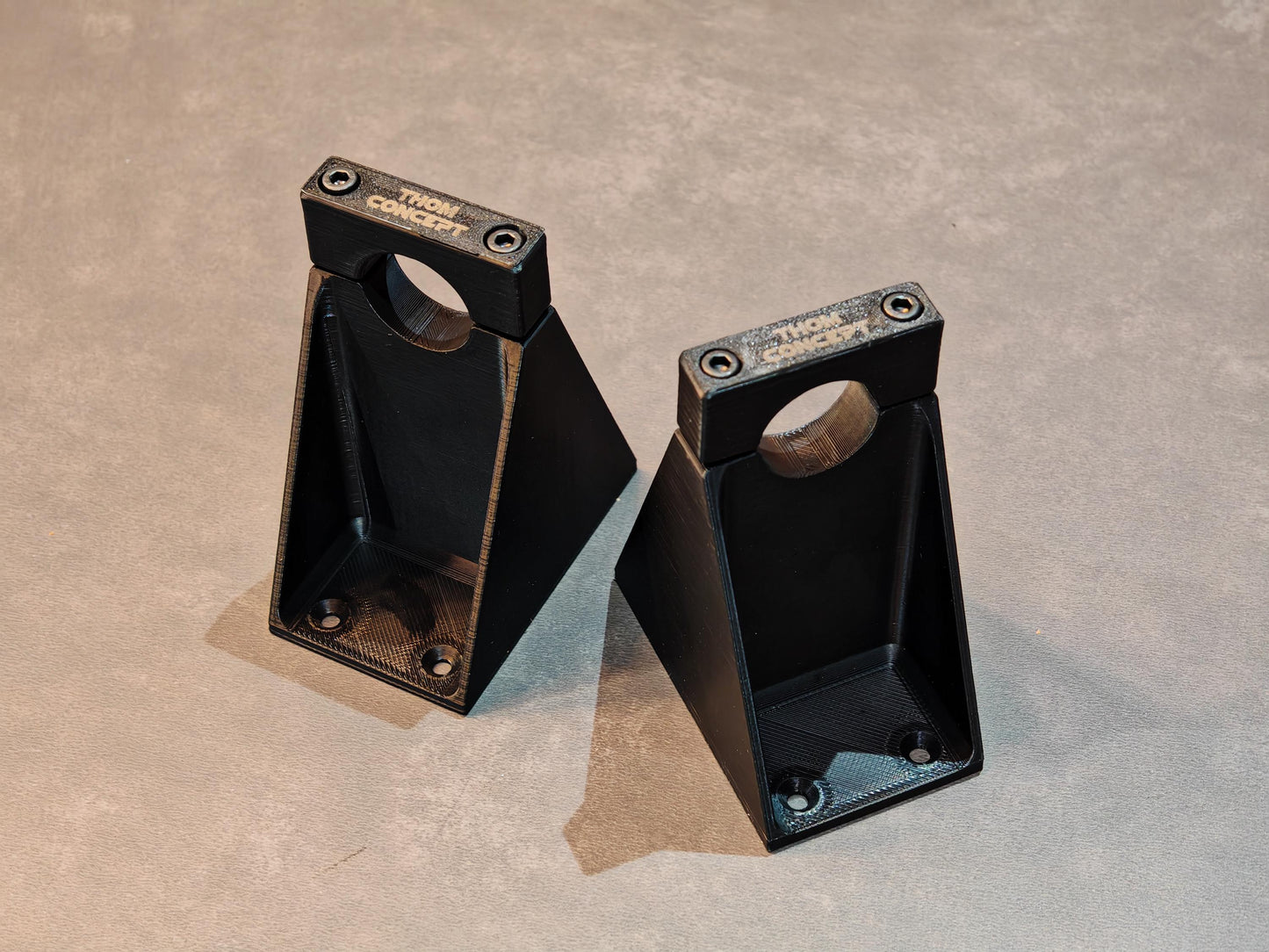 Luba 2 / Yuka RTK antenna wall mount. Adjustable offset