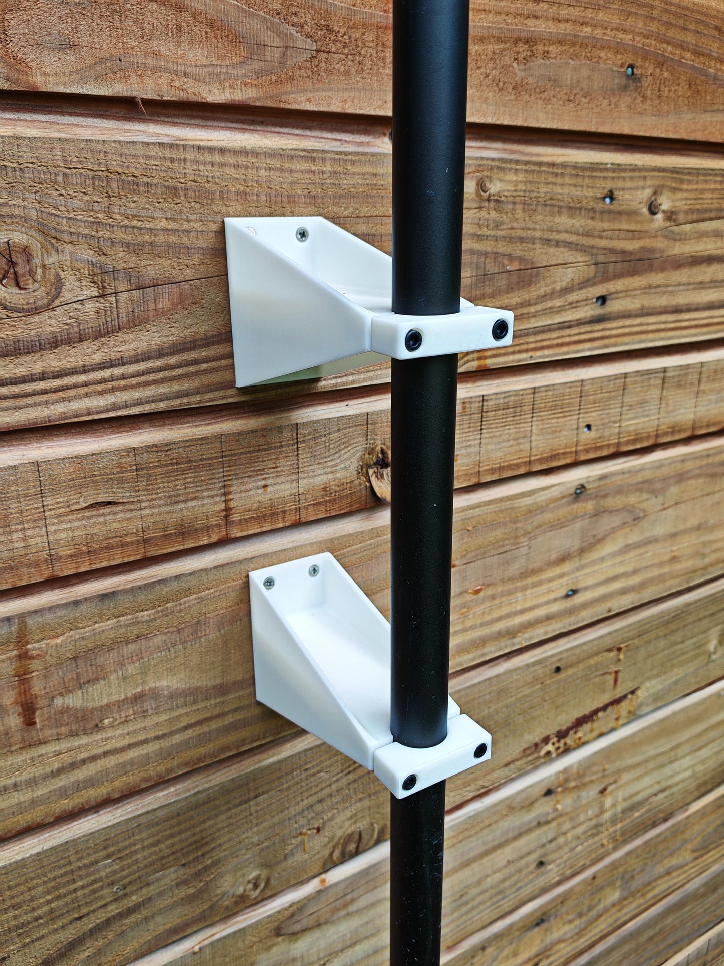 Luba 2 / Yuka RTK antenna wall mount. Adjustable offset